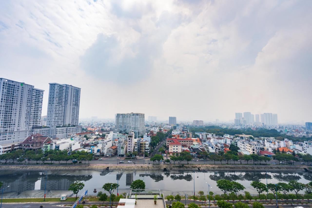 The Arrivals - Cozy Hotel - Pool & Skybar - Sgcenter Ho Chi Minh-byen Eksteriør bilde
