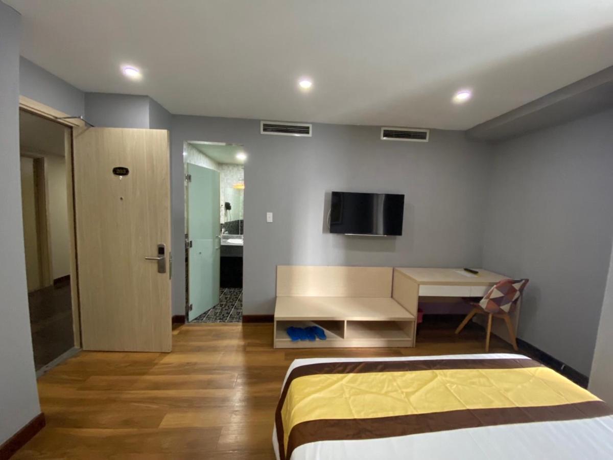 The Arrivals - Cozy Hotel - Pool & Skybar - Sgcenter Ho Chi Minh-byen Eksteriør bilde